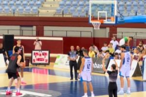 逐渐赢得教练信任？西乙季前赛末战 余嘉豪拿下16分8板&amp;罚球9中9