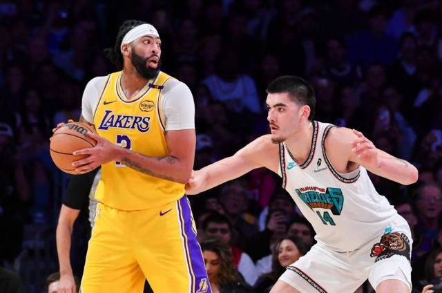 在线娱乐-湖人补强内线吃闭门羹！佩总操作留隐患让浓眉受累